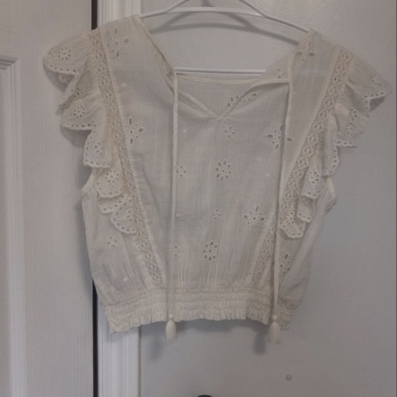 American Eagle Top - Picture 2 of 2